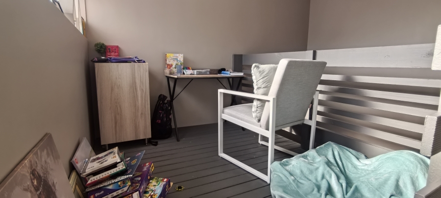 4 Bedroom Property for Sale in Monte Christo Western Cape